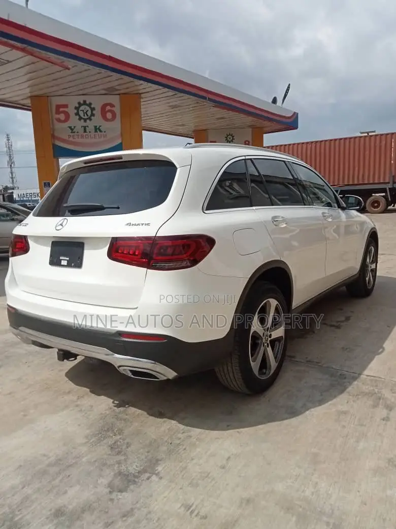 Mercedes-Benz GLC-Class 2022 White