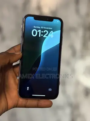 Apple iPhone 11 64 GB Purple