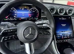 Mercedes-Benz C300 2023 Black