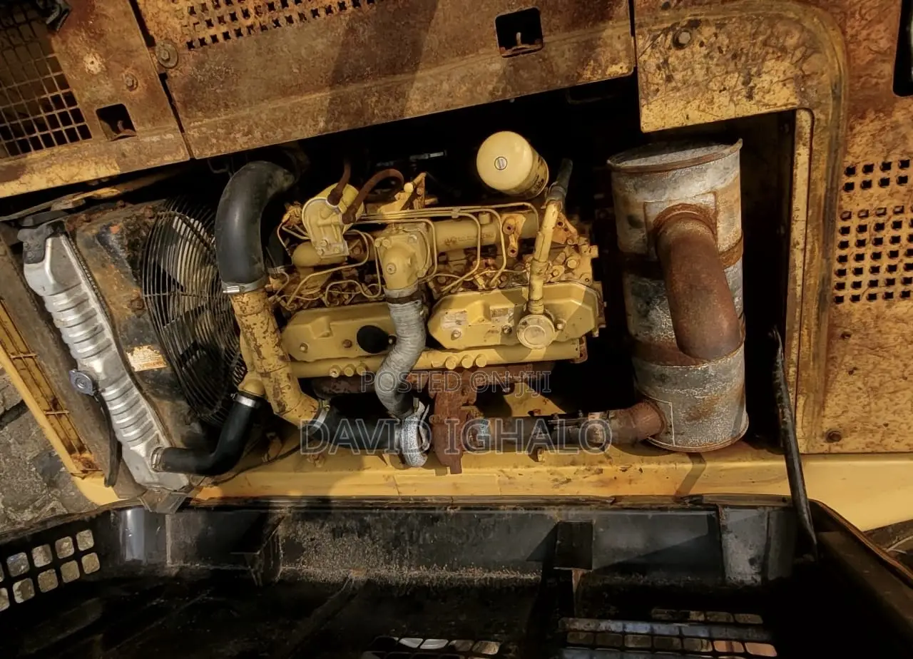 Excavator 320b