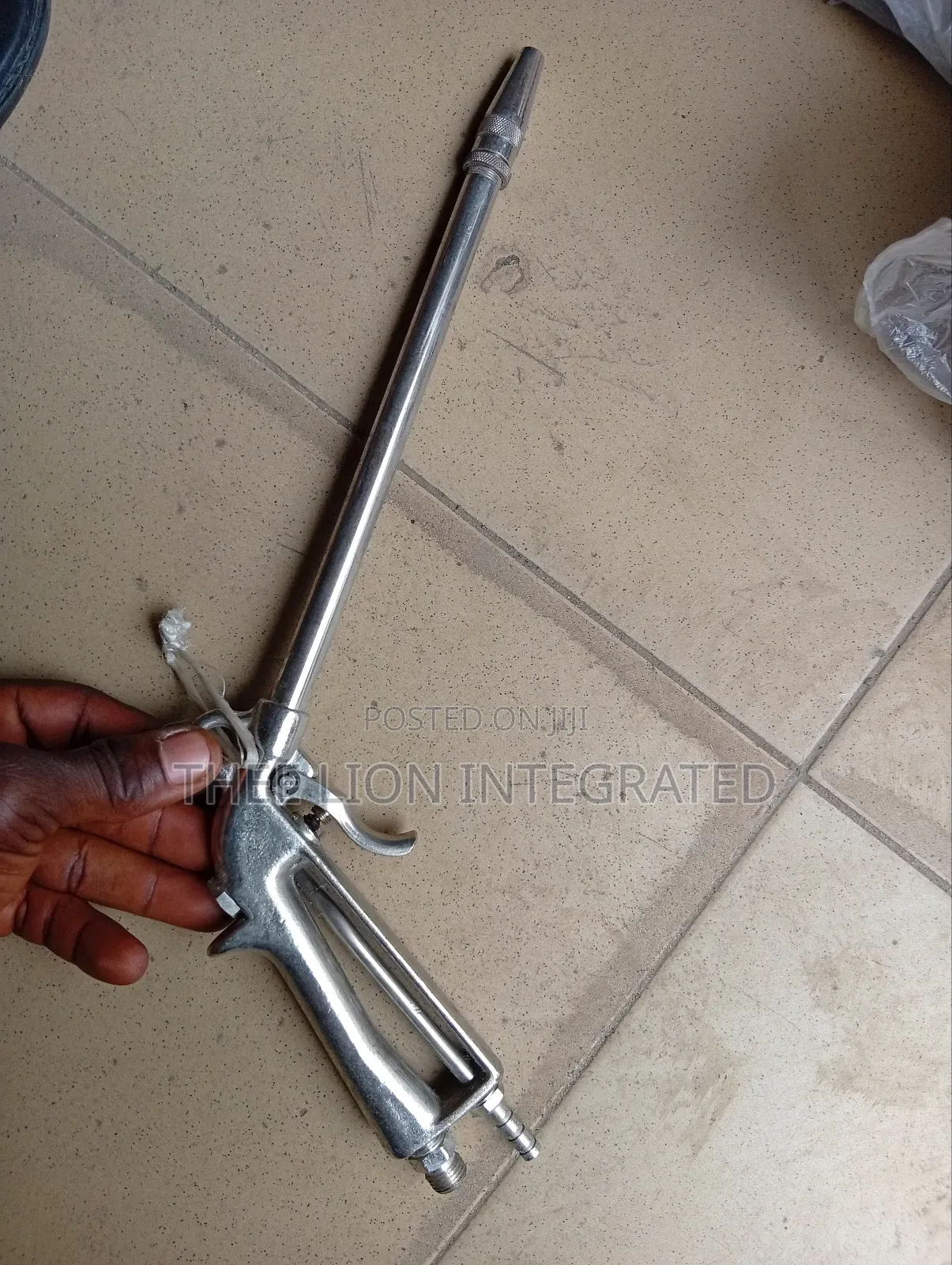 High Volume Low Pressure (Hvlp) Gravity-Feed Spray Gun