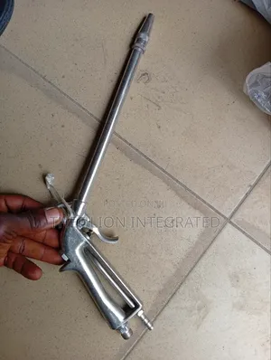 High Volume Low Pressure (Hvlp) Gravity-Feed Spray Gun