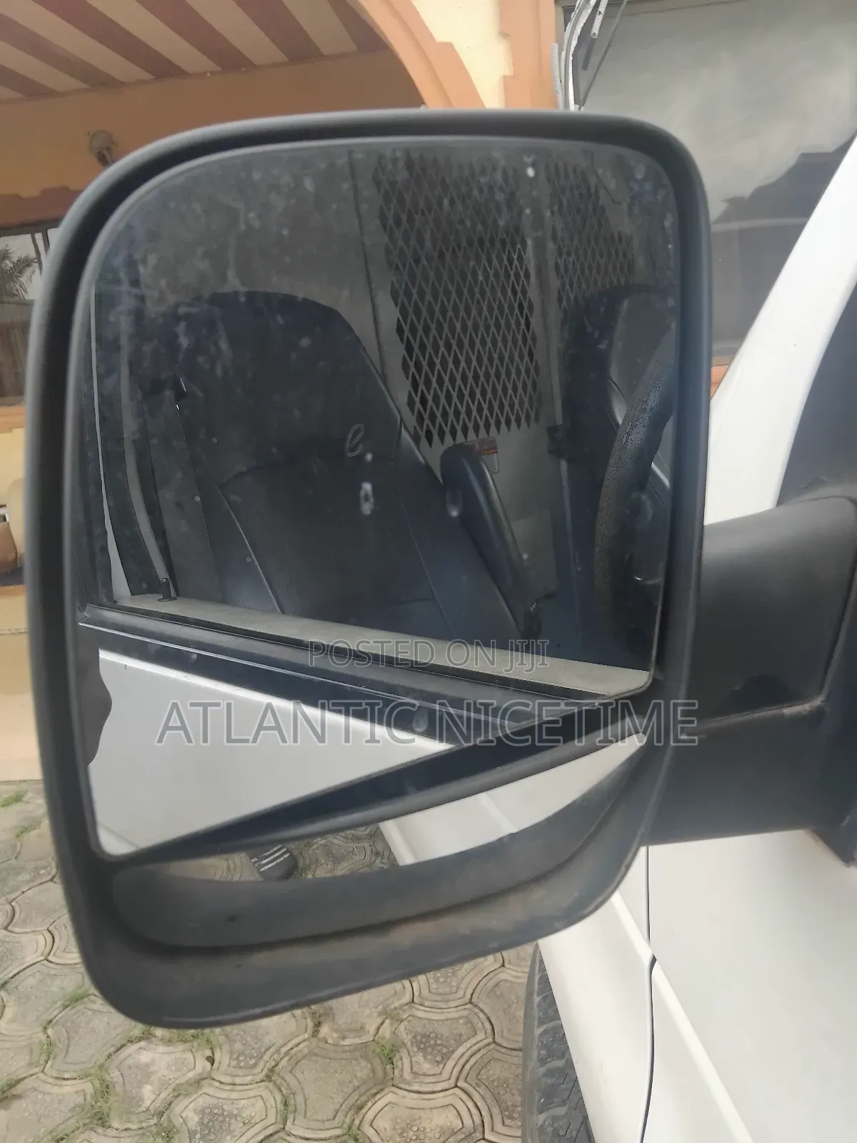 Ford E350 2006 White