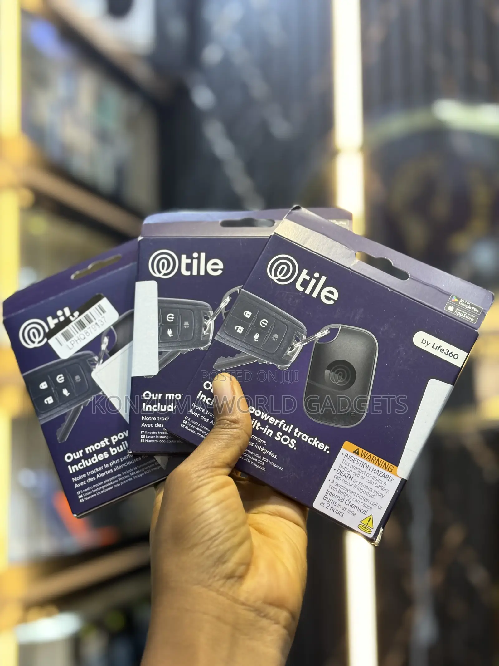 Tile Pro Bluetooth Tracker –Powerful Key Finder Wit Long Range Life360