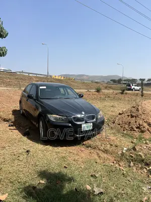 BMW 3 Series 2011 Black