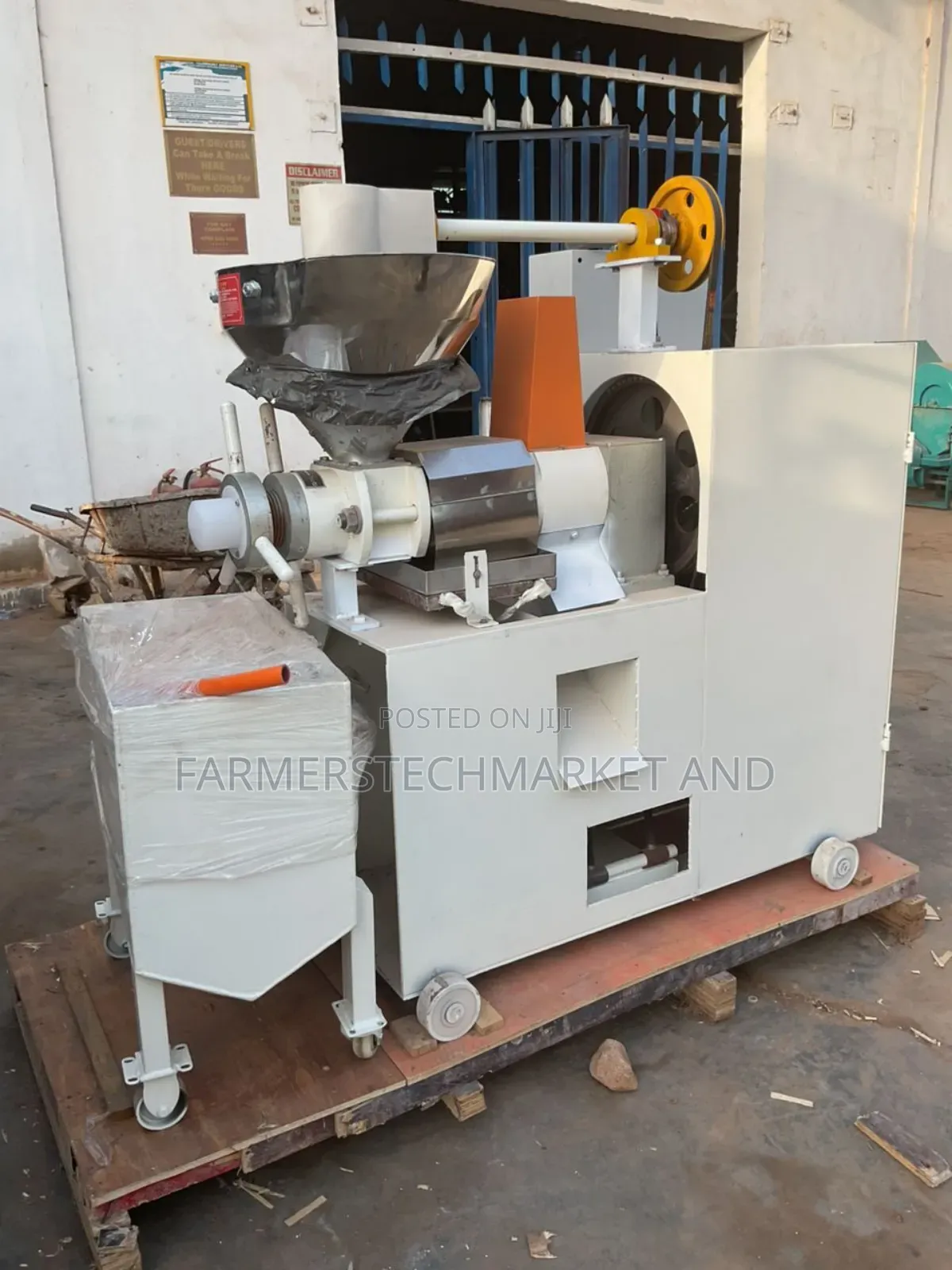 Small Spiral Oil Press