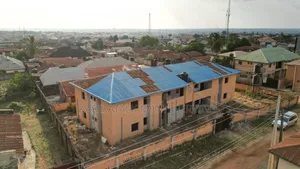 20bdrm Apartment in Nil, Ilorin South for sale