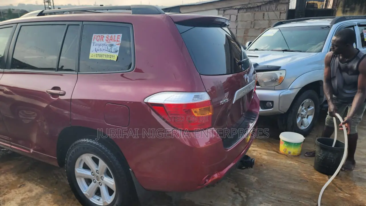 Toyota Highlander 2008 Red