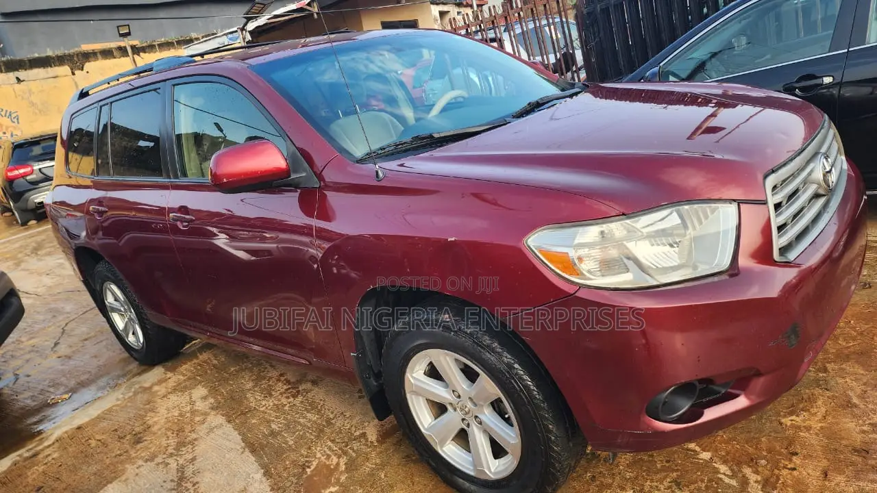Toyota Highlander 2008 Red