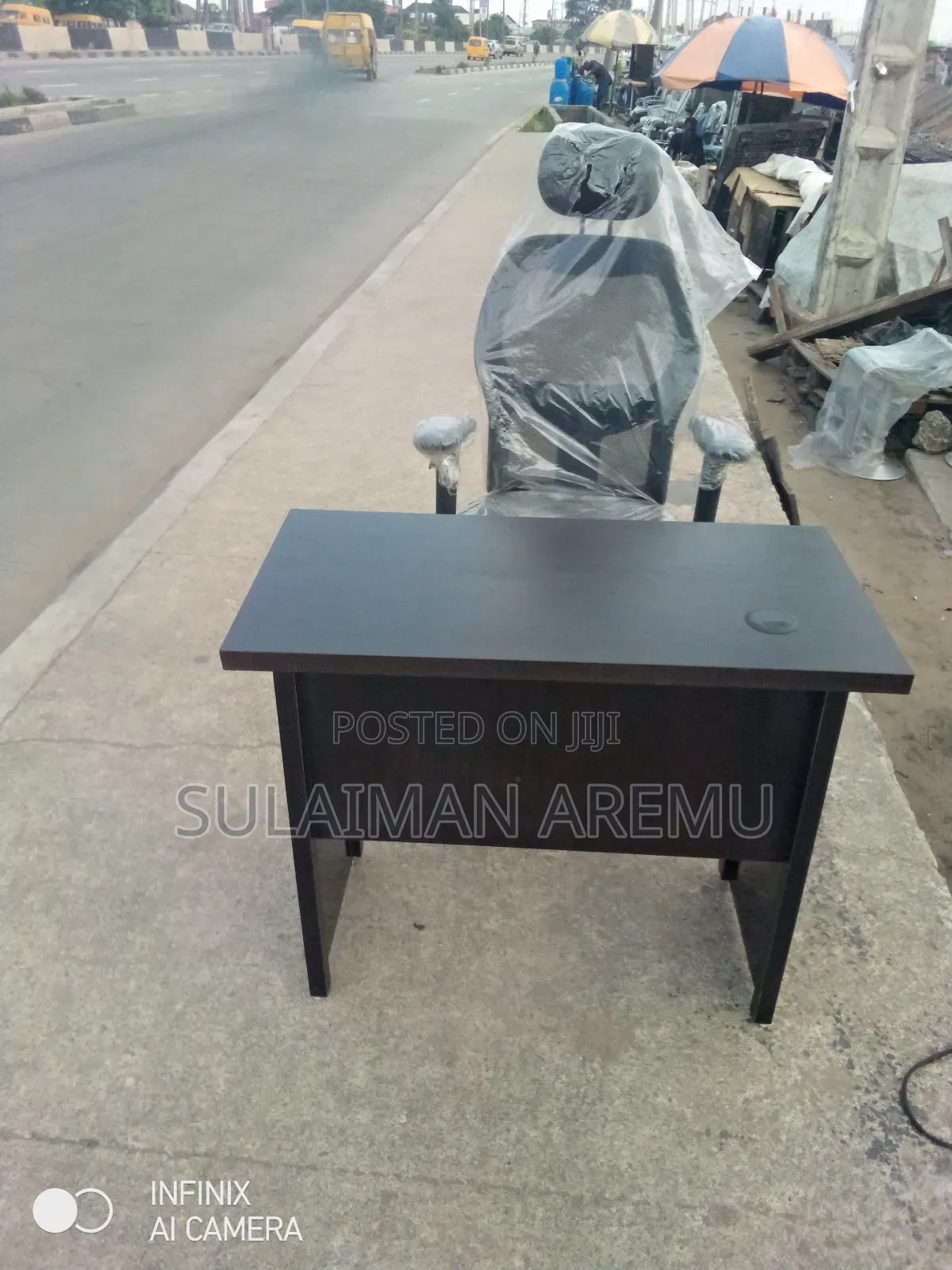 Office Executive Chair With 3feet Table