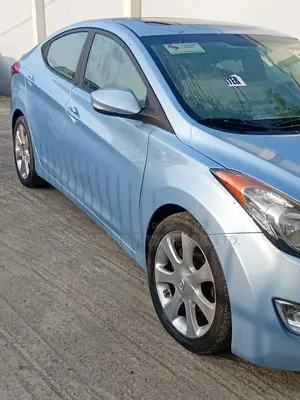 Hyundai Elantra 2012 Blue