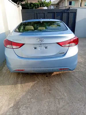 Hyundai Elantra 2012 Blue
