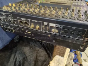 Yamaha Ov96 16 Channel Digital Mixer