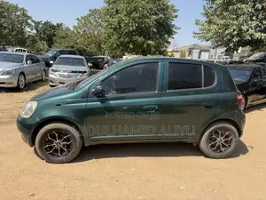 Toyota Yaris 2004 Green