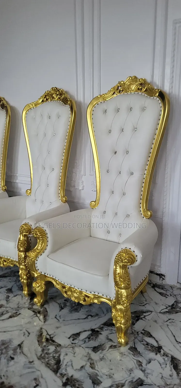 Throne Chair