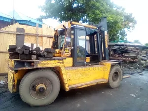 Used 30tons Boss Forklift