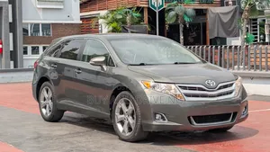 Toyota Venza XLE 4dr Wagon AWD (3.5L 6cyl 6A) 2014 Green