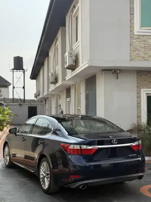 Lexus ES 350 FWD 2013 Blue