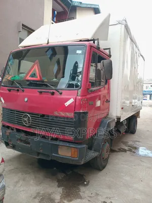 Mercedes Truck for Rent