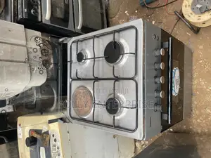 Scanfrost Three Burner Gas Cooker With One Hotplate