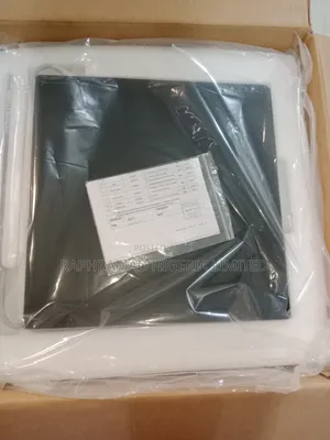Iray Venu 1717x Wired Flat Panel Detector for Digital X-Ray Machine