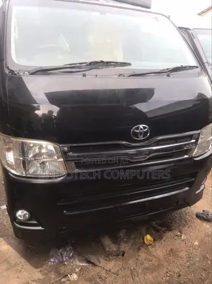 Toyota HiAce 2008
