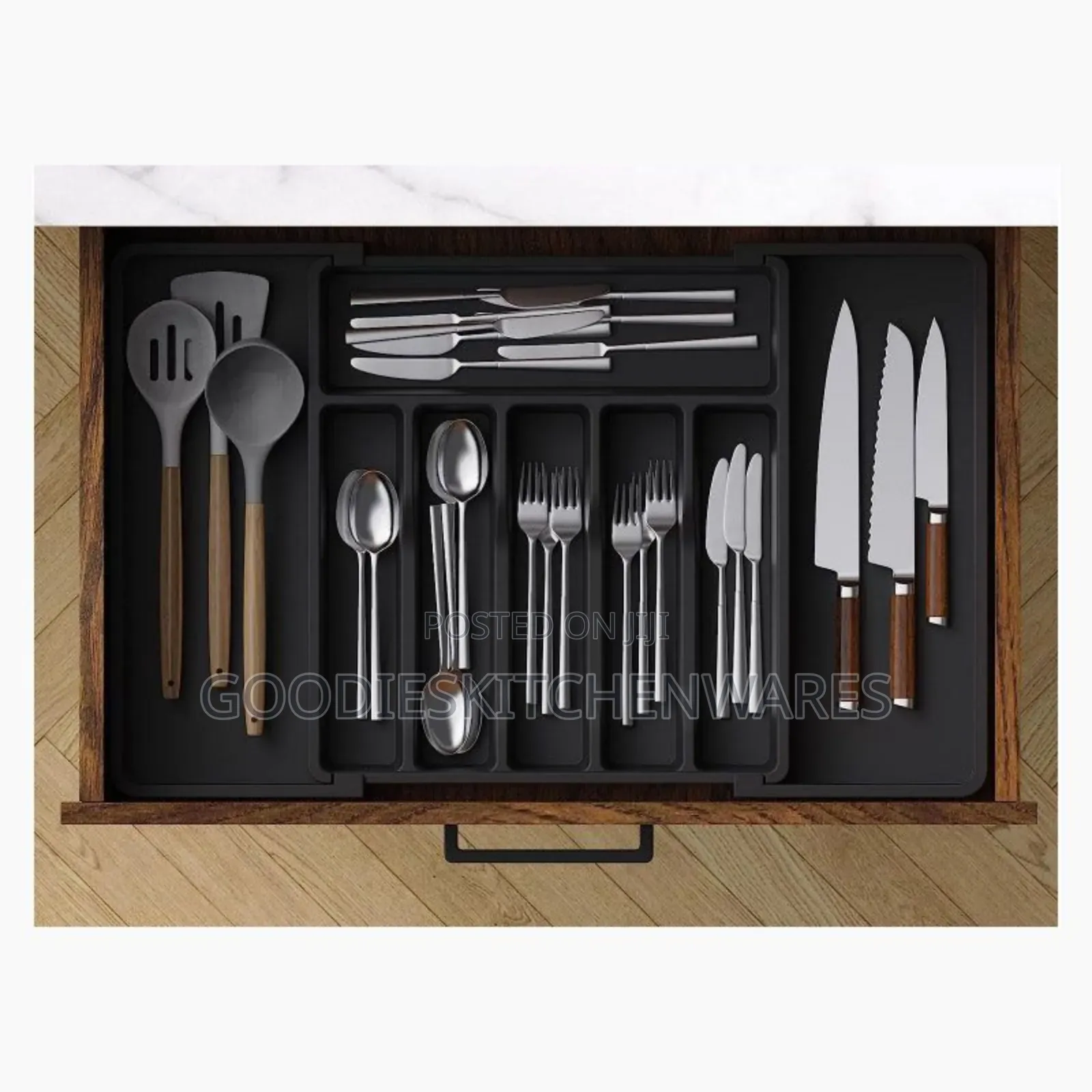 Expandable Cutlery Tray / Organizer