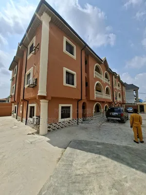 3bdrm Block of Flats in Ago Palace for sale