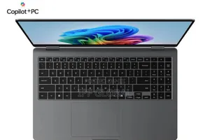 New Laptop Samsung Galaxy Book5 Pro 16GB Intel Core Ultra 7 SSD 512GB