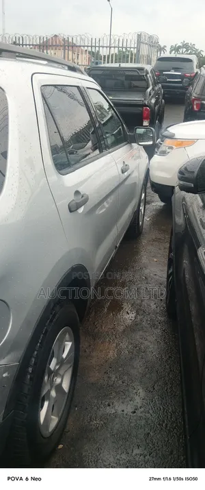 Ford Explorer XLT 4dr 4x4 (3.5L 6cyl 6A) 2013 Silver