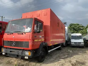 Mercedes Benz 814 Container Body