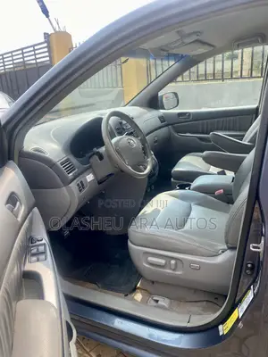 Toyota Sienna LE FWD 2006 Gray