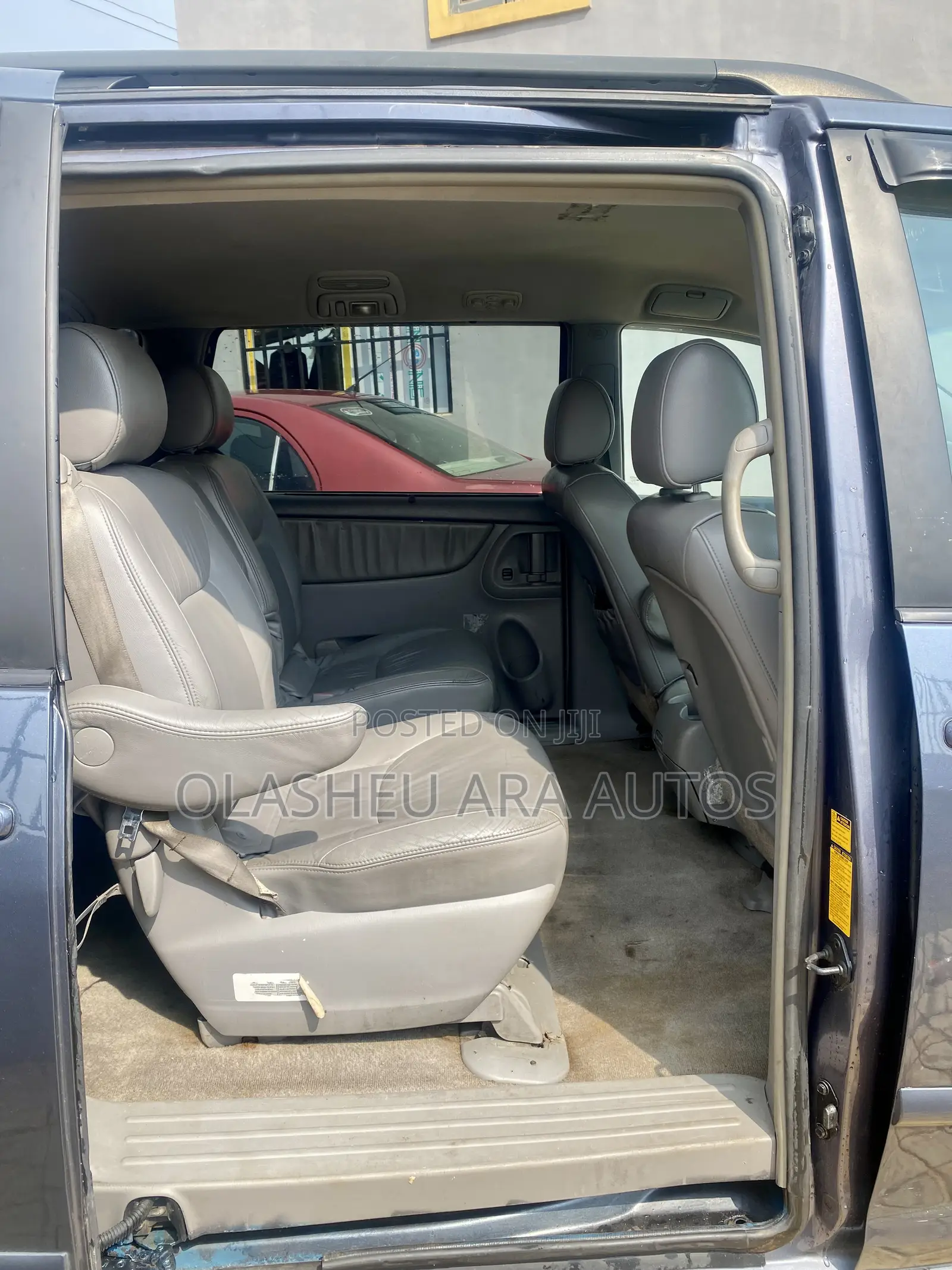 Toyota Sienna LE FWD 2006 Gray