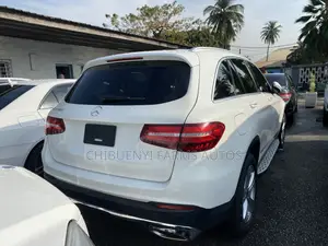 Mercedes-Benz GLC-Class 2017 White