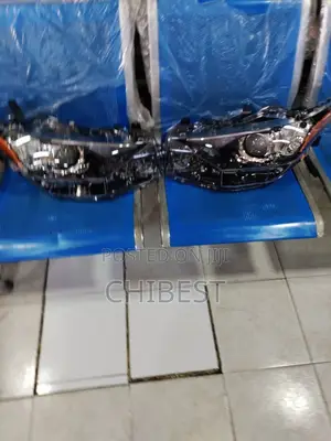 Toyota Corolla Head Lamp