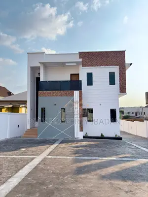 4bdrm Duplex in Palm Garden Estate, Ibadan for sale
