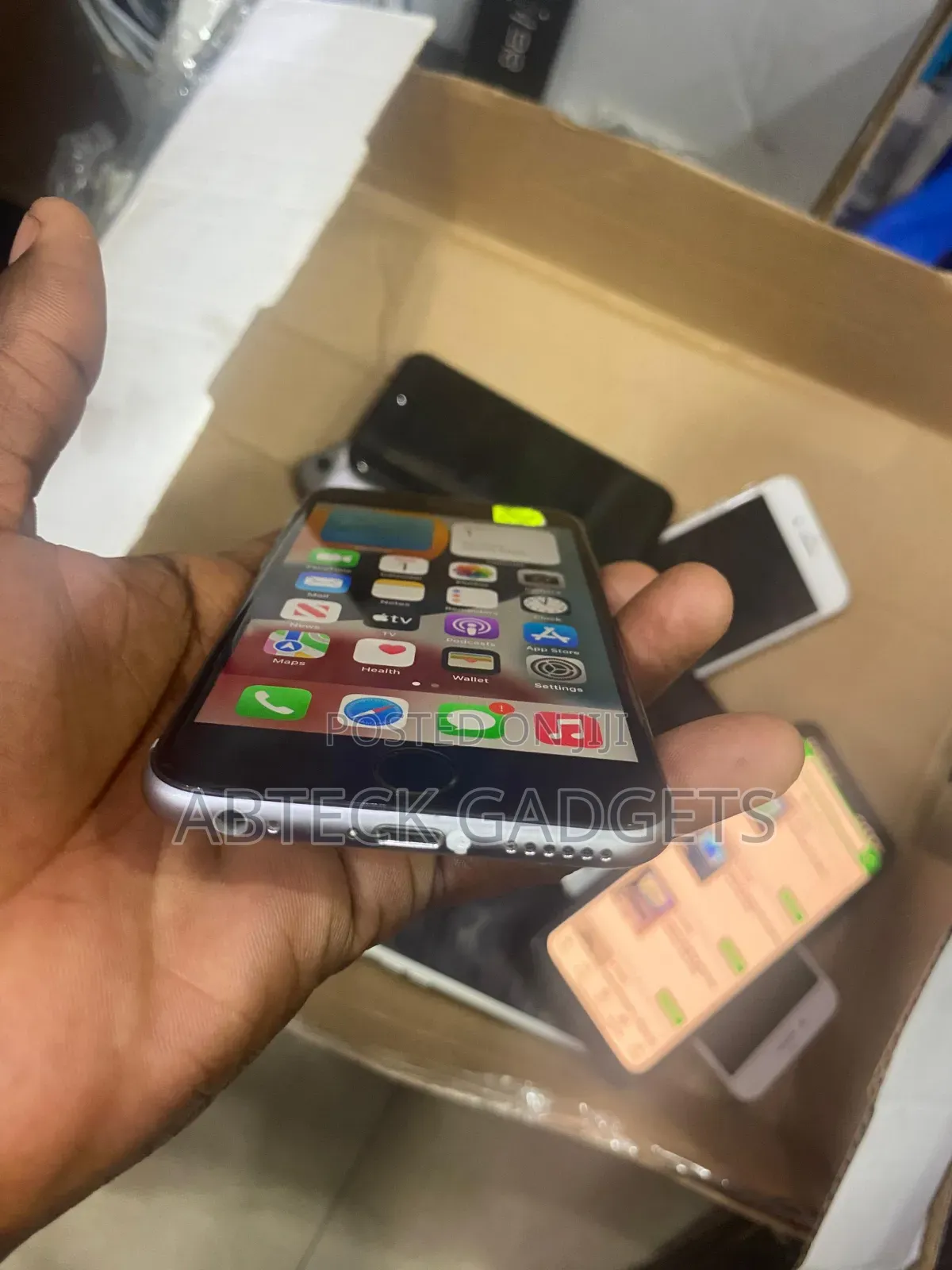 Apple iPhone 6s 32 GB Silver