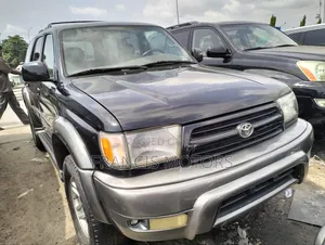 Toyota 4-Runner 2001 Black