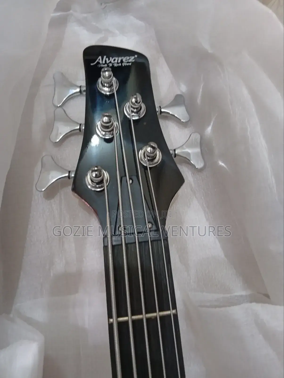Five String Aivarez Bass Guitar With Amazing Sound