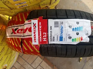 205 65 R15 Roadx Tyre