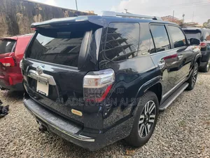 Toyota 4-Runner 2015 Black