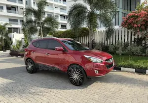 Hyundai Tucson Limited AWD 2015 Red