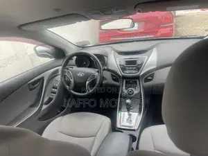 Hyundai Elantra 2013 Silver