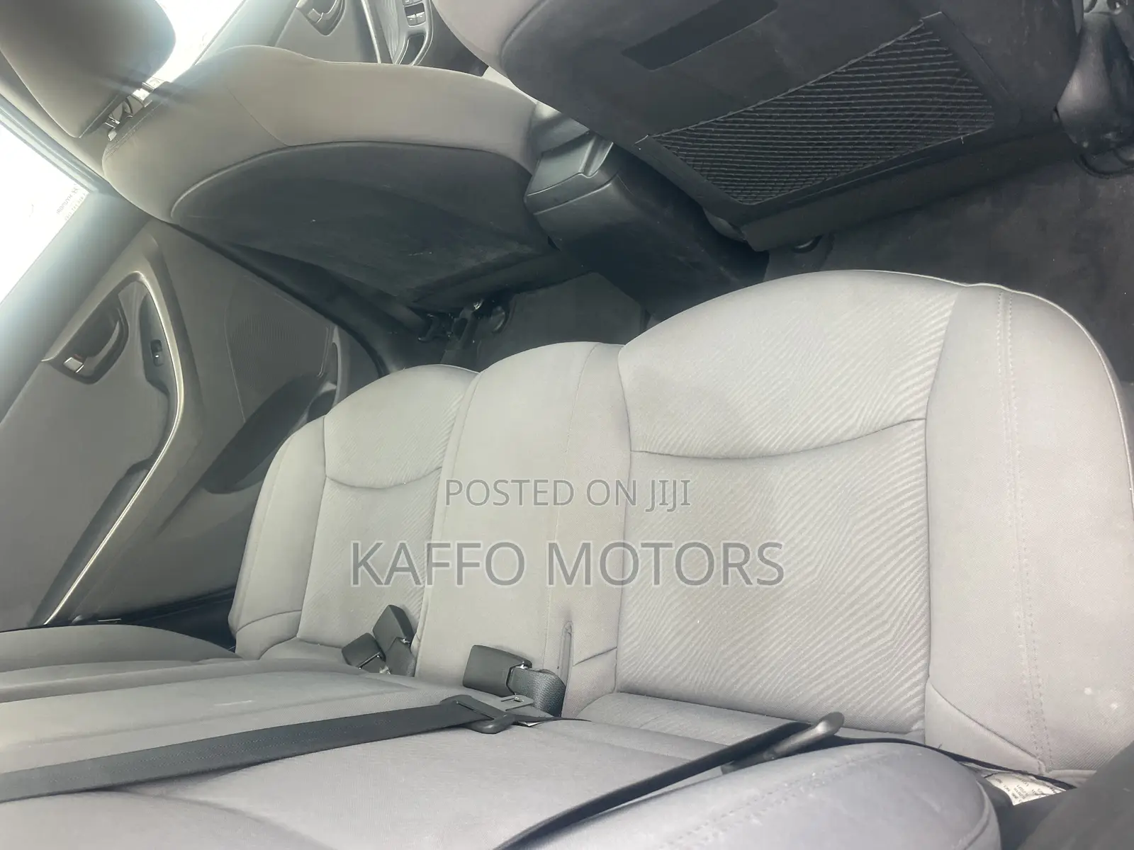 Hyundai Elantra 2013 Silver