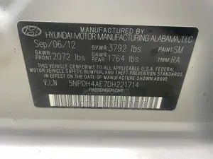 Hyundai Elantra 2013 Silver