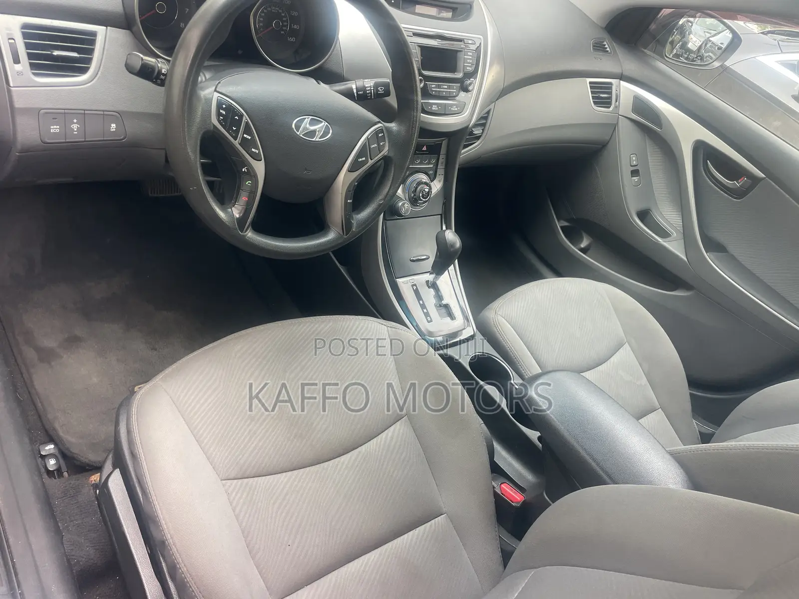 Hyundai Elantra 2013 Silver