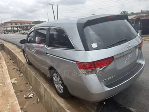 Honda Odyssey Touring Elite 4dr Minivan (3.5L 6cyl 6A) 2015 Silver