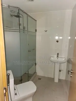 Furnished 3bdrm Apartment in Alagomeji, Yaba for rent