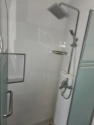 Furnished 3bdrm Apartment in Alagomeji, Yaba for rent