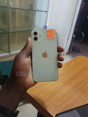 Apple iPhone 12 64 GB Green